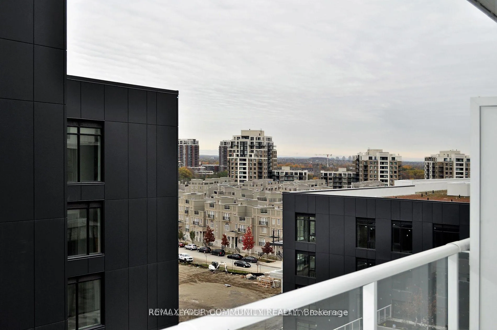 Photo 9 of Unit 904, 10 Rouge Valley Drive, Markham, Unionville — HOMEH