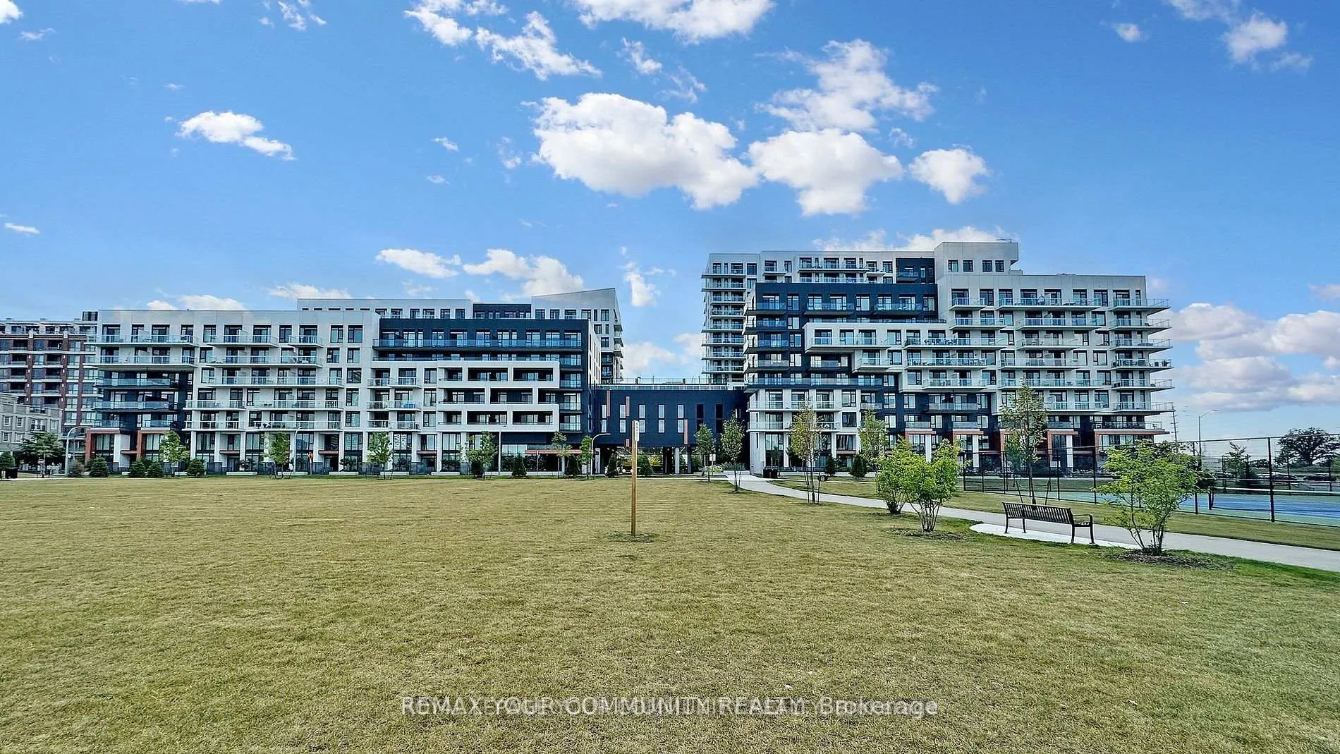 Photo 24 of Unit 904, 10 Rouge Valley Drive, Markham, Unionville — HOMEH