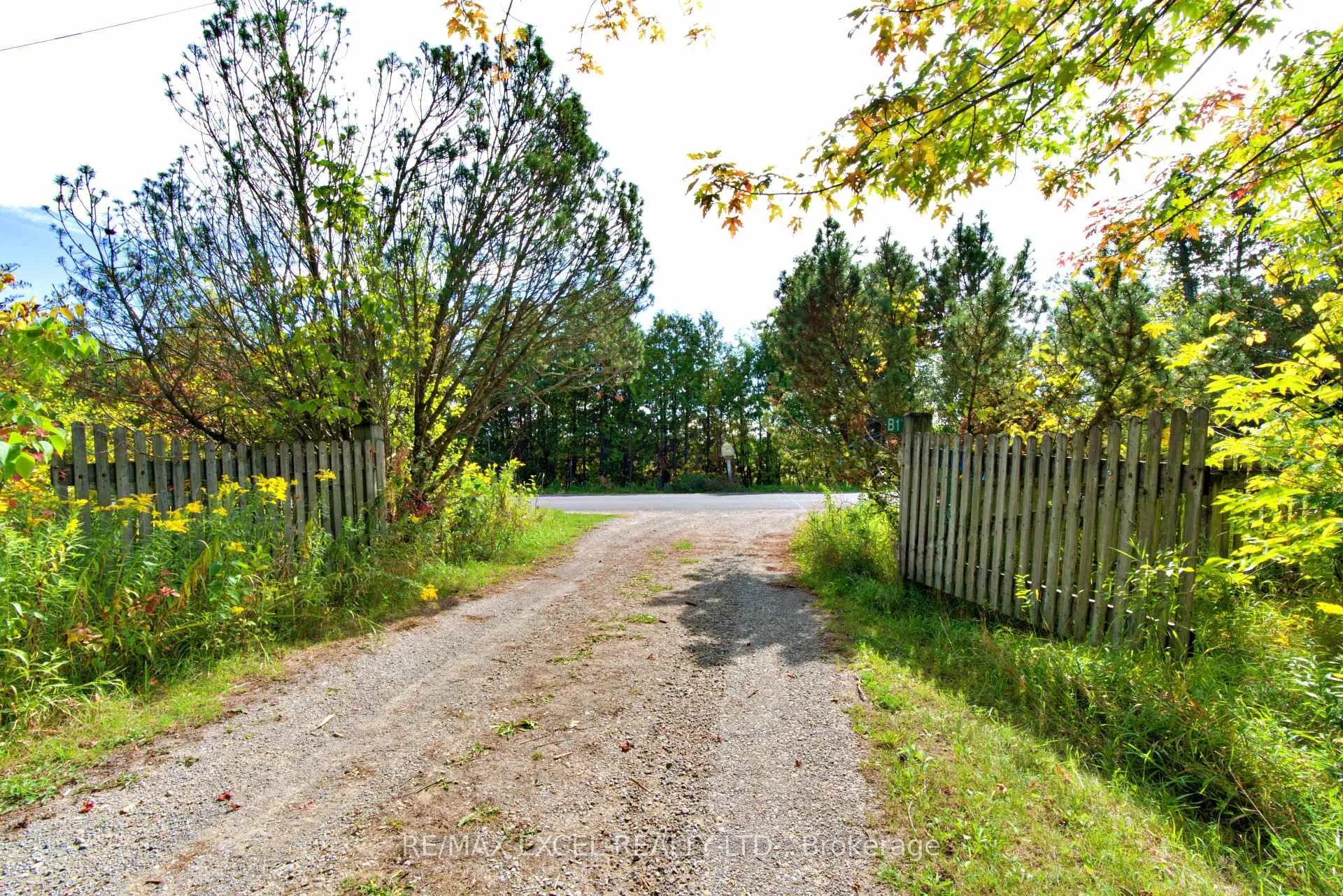 Photo 3 of 1745 Thorah Concession Rd 3, Brock, Beaverton — HOMEH