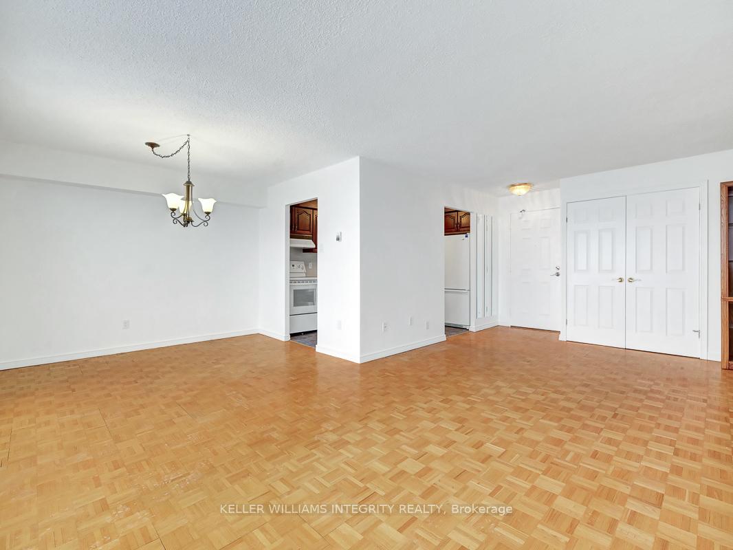 Photo 7 of Unit 1412, 665 Bathgate Drive, Ottawa, Carson Meadows — HOMEH
