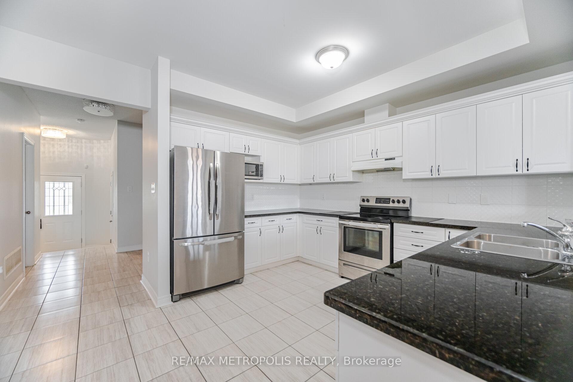 Photo 5 of 37 Jevons Drive, Ajax, South East — HOMEH