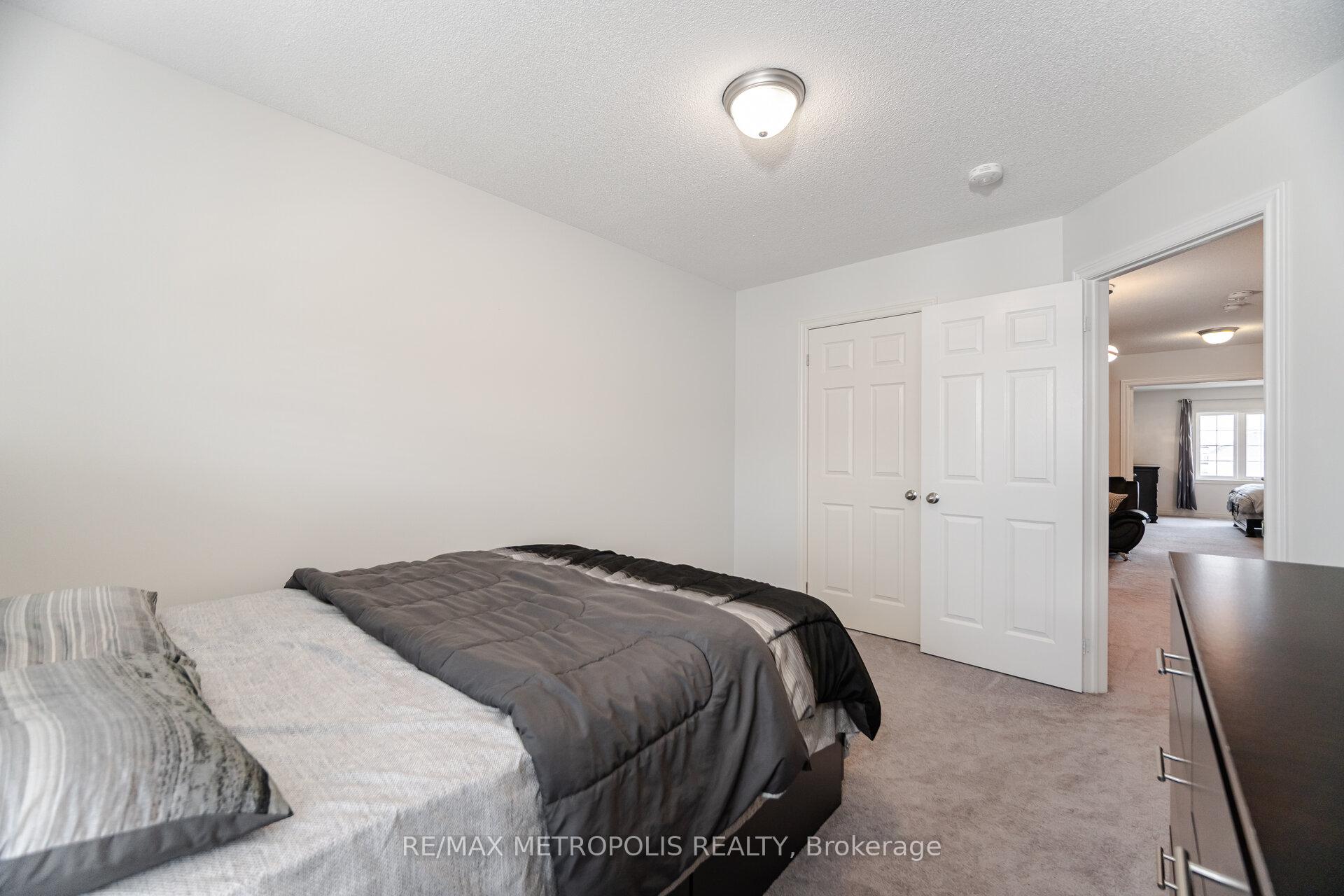 Photo 27 of 37 Jevons Drive, Ajax, South East — HOMEH