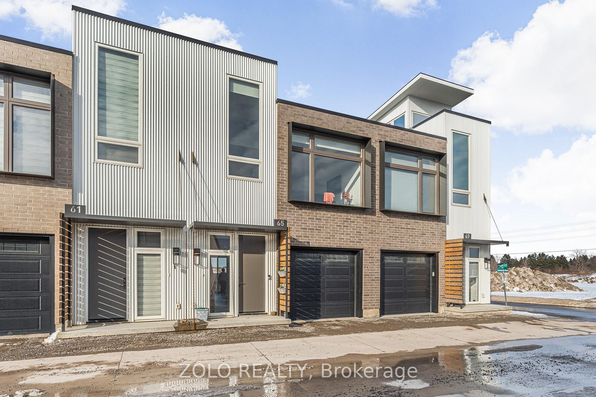Photo 1 of Unit 30, 65 Summersides Mews, Pelham, Fonthill — HOMEH