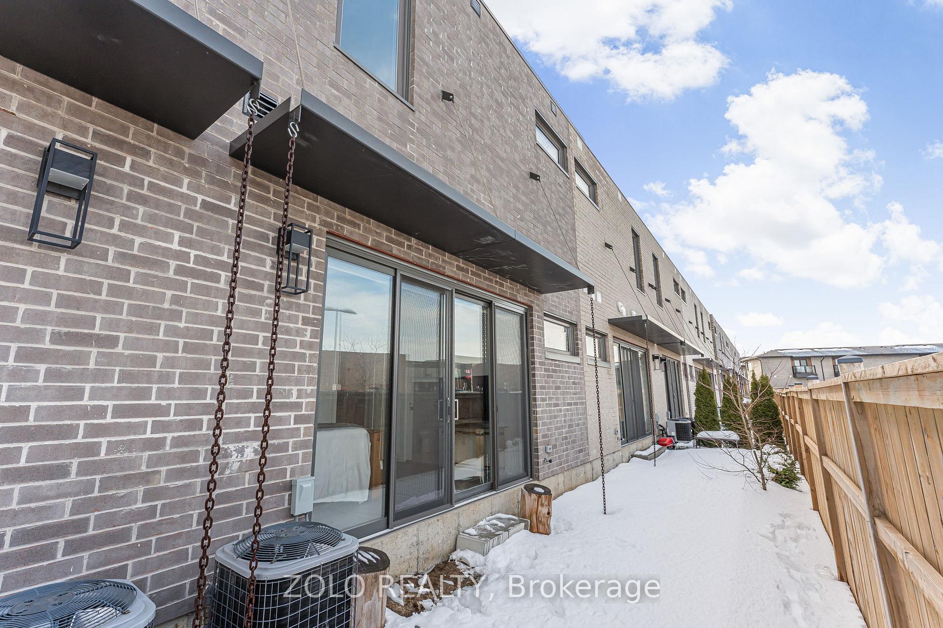 Photo 48 of Unit 30, 65 Summersides Mews, Pelham, Fonthill — HOMEH