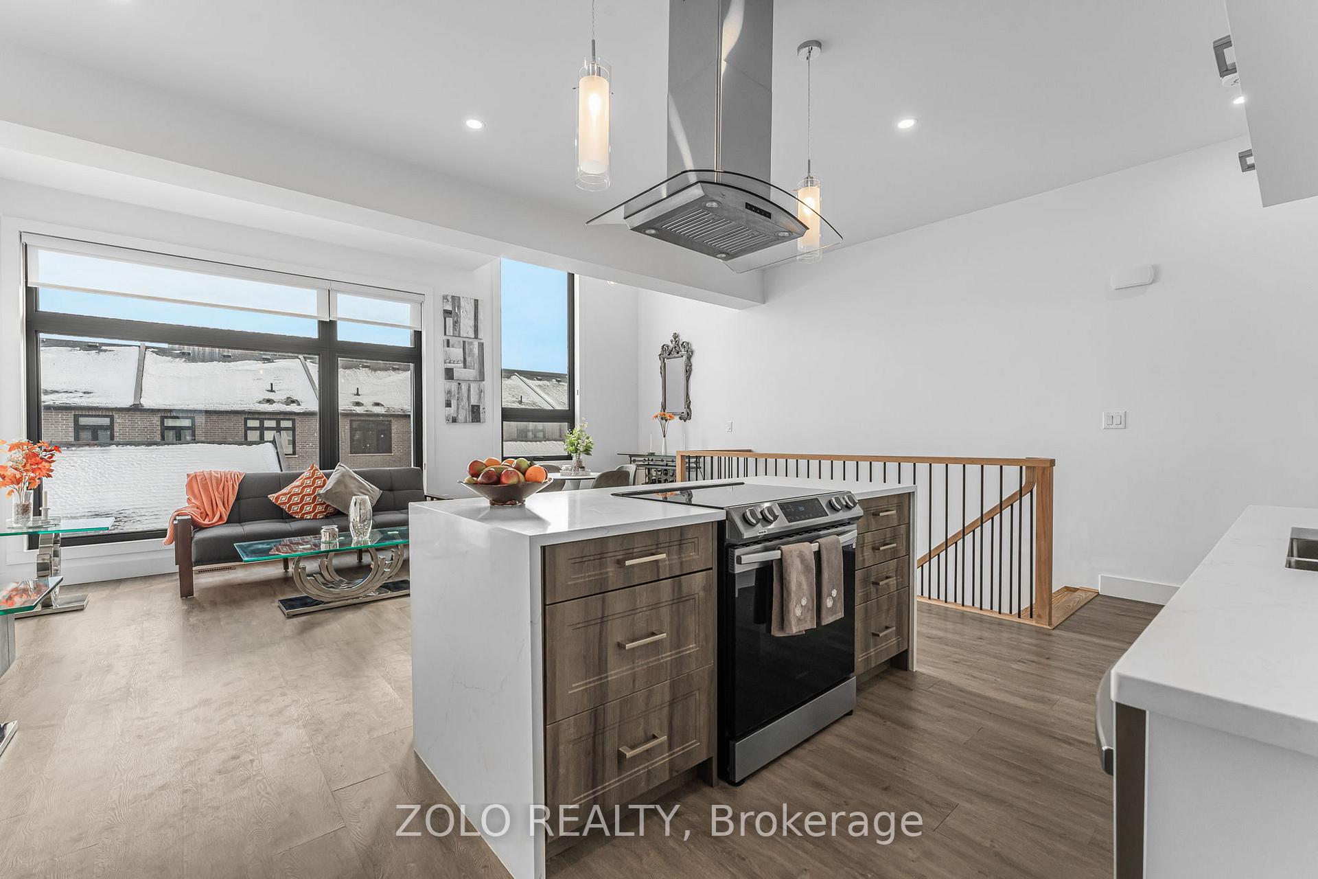 Photo 34 of Unit 30, 65 Summersides Mews, Pelham, Fonthill — HOMEH