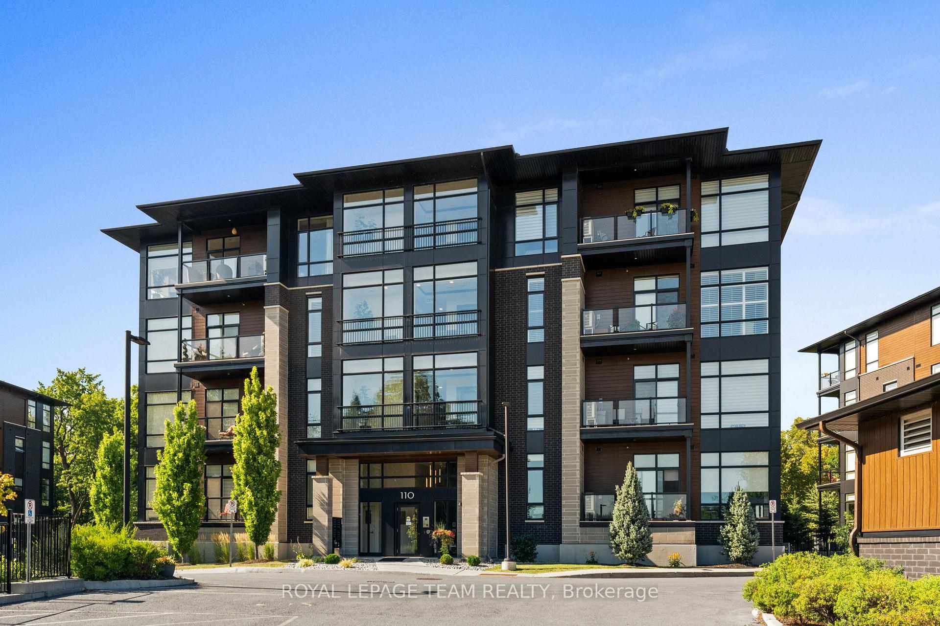 Front of Unit 301, 110 Cortile Private