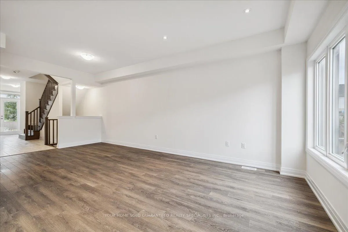Photo 7 of 64 Cosmopolitan Common, St. Catharines, Carlton/Bunting — HOMEH