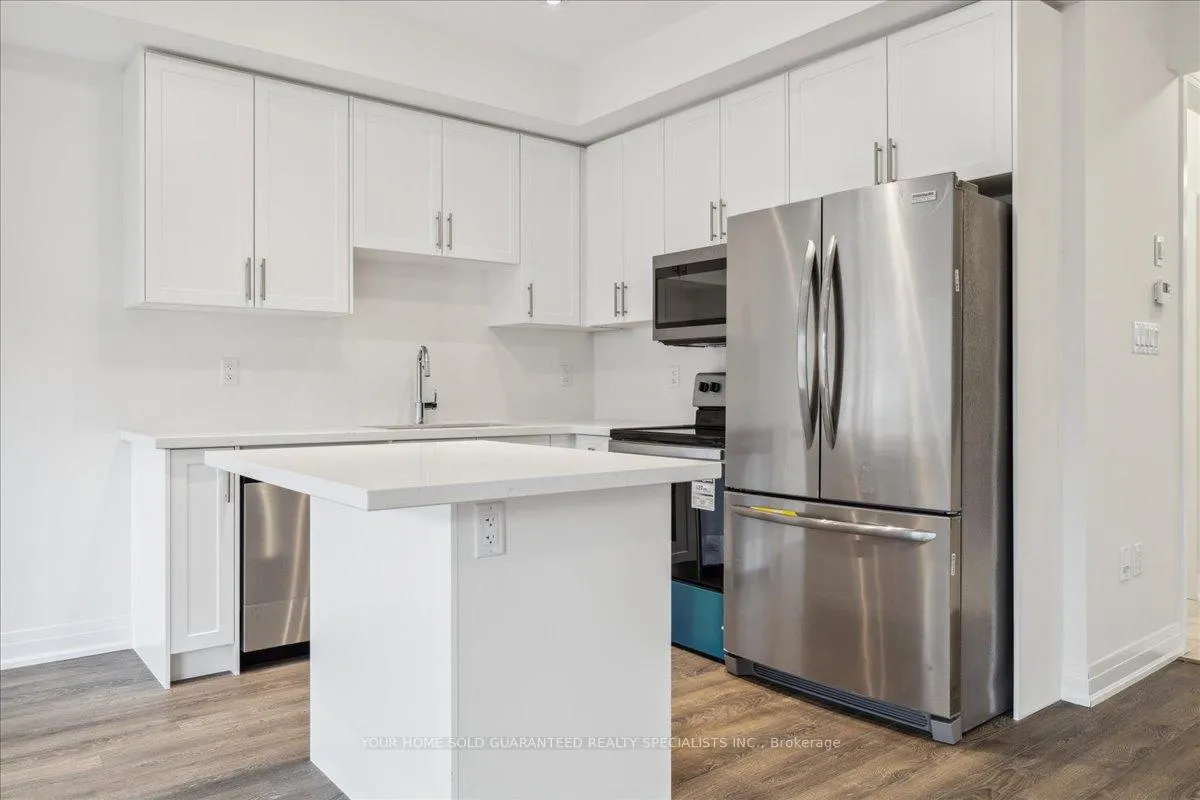 Photo 12 of 64 Cosmopolitan Common, St. Catharines, Carlton/Bunting — HOMEH