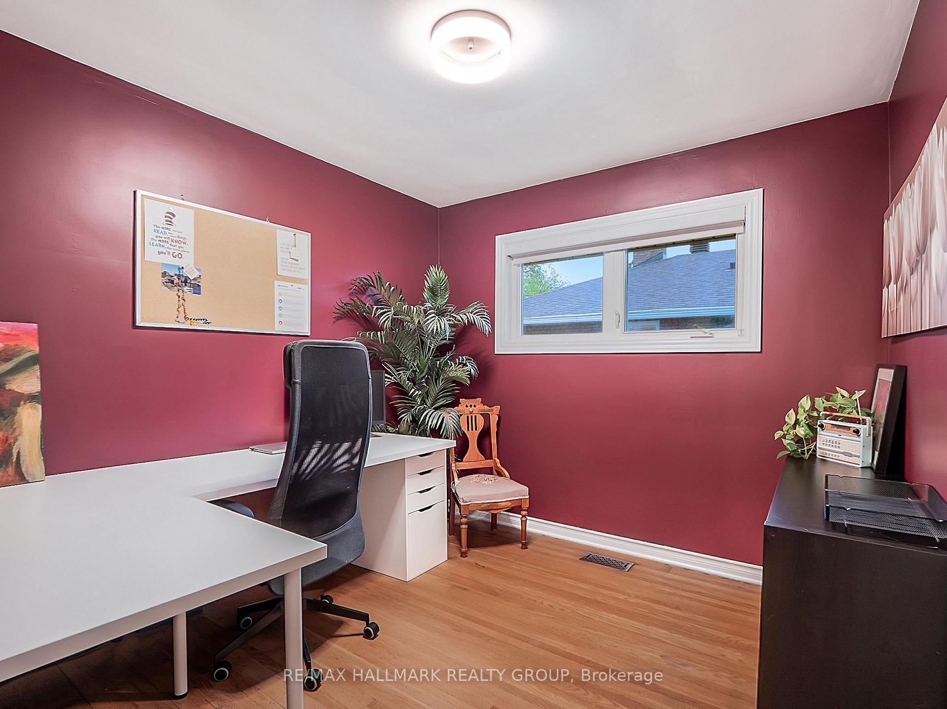 Photo 13 of 2077 Lemay Crescent, Ottawa, Elmvale Acres/Urbandale — HOMEH