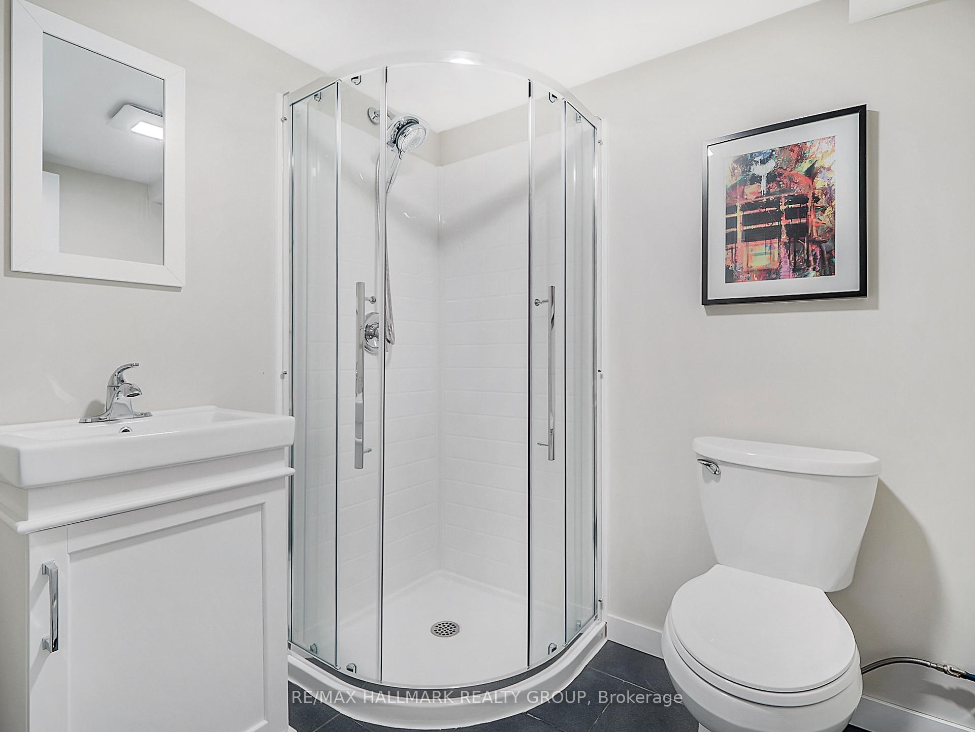 Photo 18 of 2077 Lemay Crescent, Ottawa, Elmvale Acres/Urbandale — HOMEH