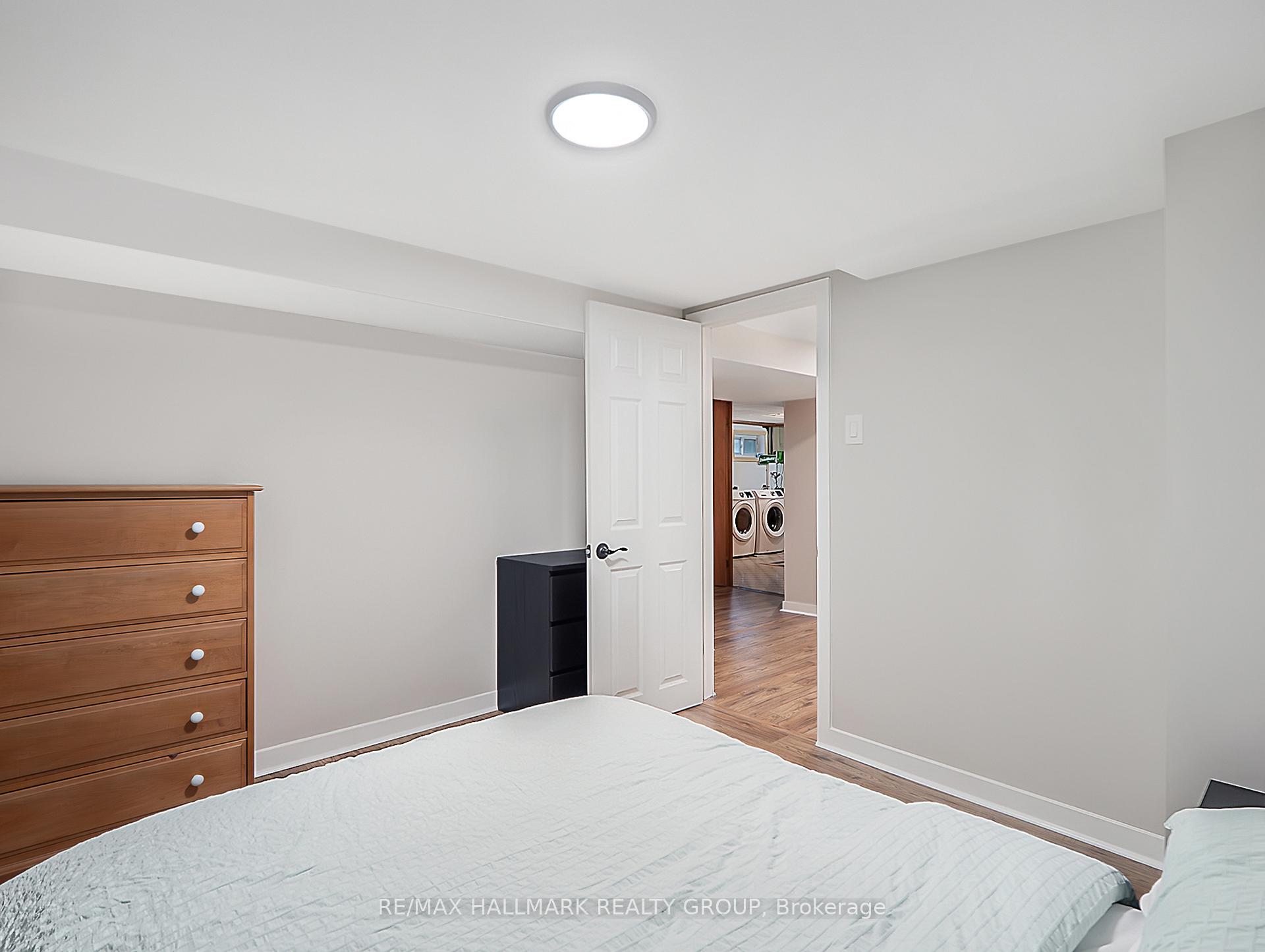 Photo 20 of 2077 Lemay Crescent, Ottawa, Elmvale Acres/Urbandale — HOMEH