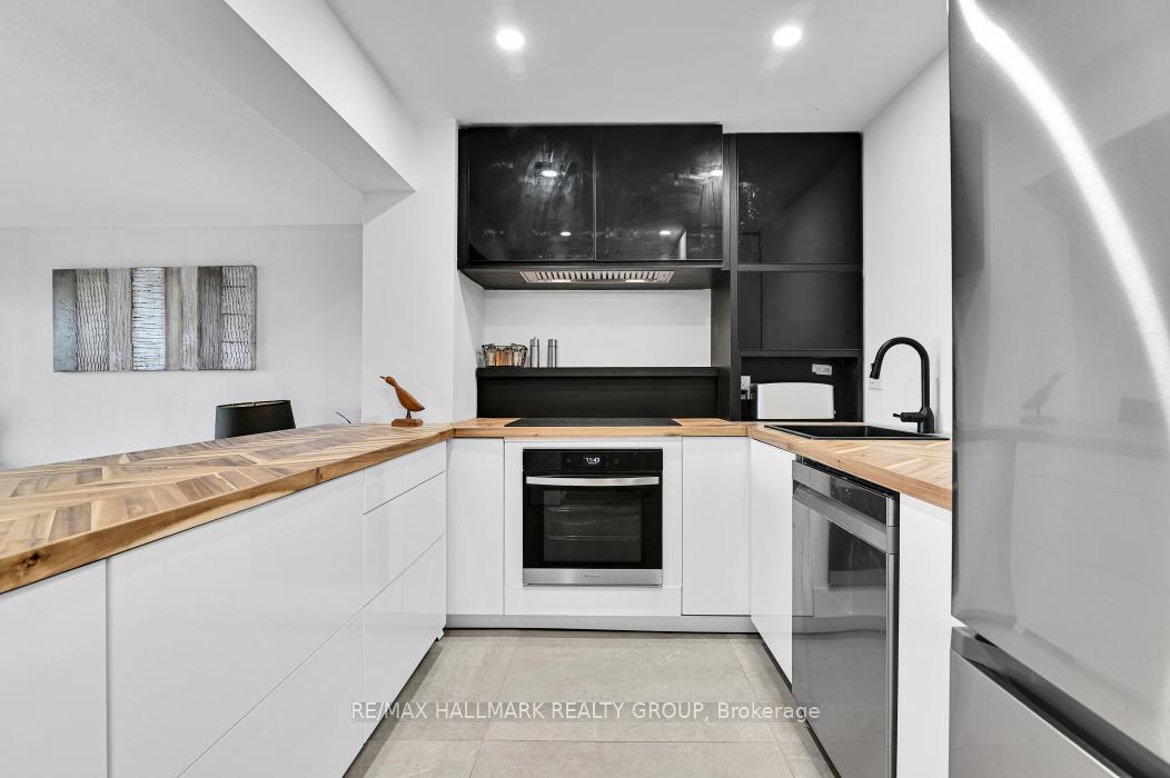 Photo 3 of Unit 1808, 1081 Ambleside Drive, Ottawa, Woodroffe — HOMEH