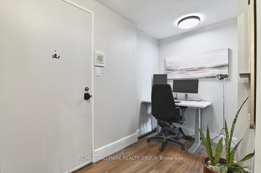 Photo 5 of Unit 1808, 1081 Ambleside Drive, Ottawa, Woodroffe — HOMEH