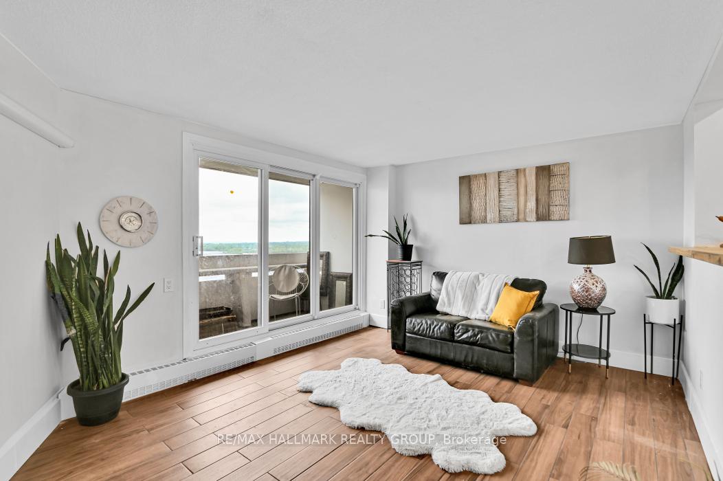 Photo 9 of Unit 1808, 1081 Ambleside Drive, Ottawa, Woodroffe — HOMEH