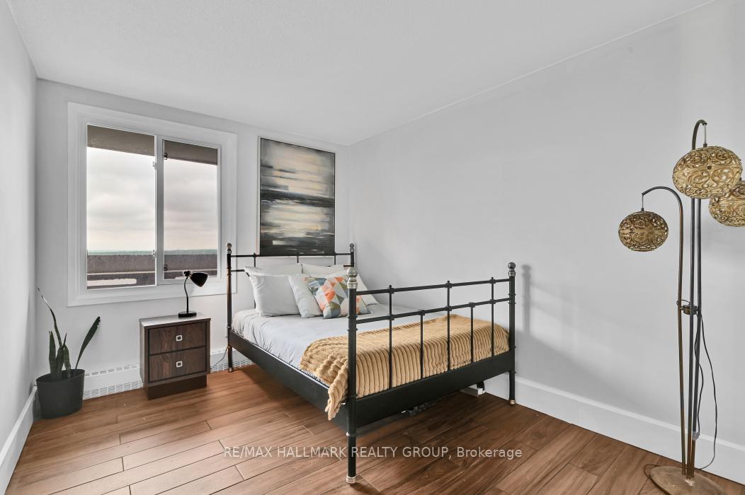 Photo 11 of Unit 1808, 1081 Ambleside Drive, Ottawa, Woodroffe — HOMEH