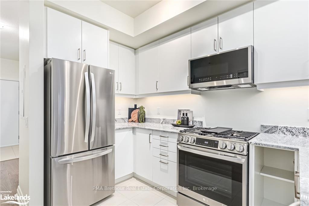 Photo 49 of Unit 104, 17 Spooner Crescent, Collingwood — HOMEH