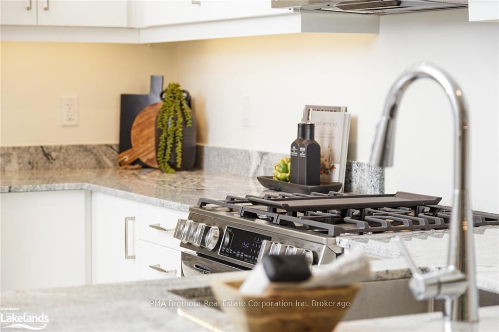 Photo 30 of Unit 104, 17 Spooner Crescent, Collingwood — HOMEH