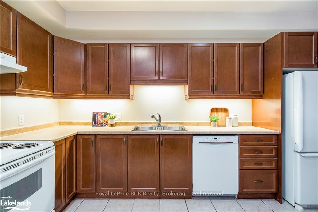 Photo 5 of Unit 301, 91 Raglan Street, Collingwood — HOMEH