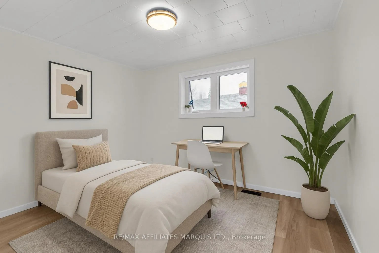 Photo 19 of 413 Cumberland Street, Cornwall — HOMEH
