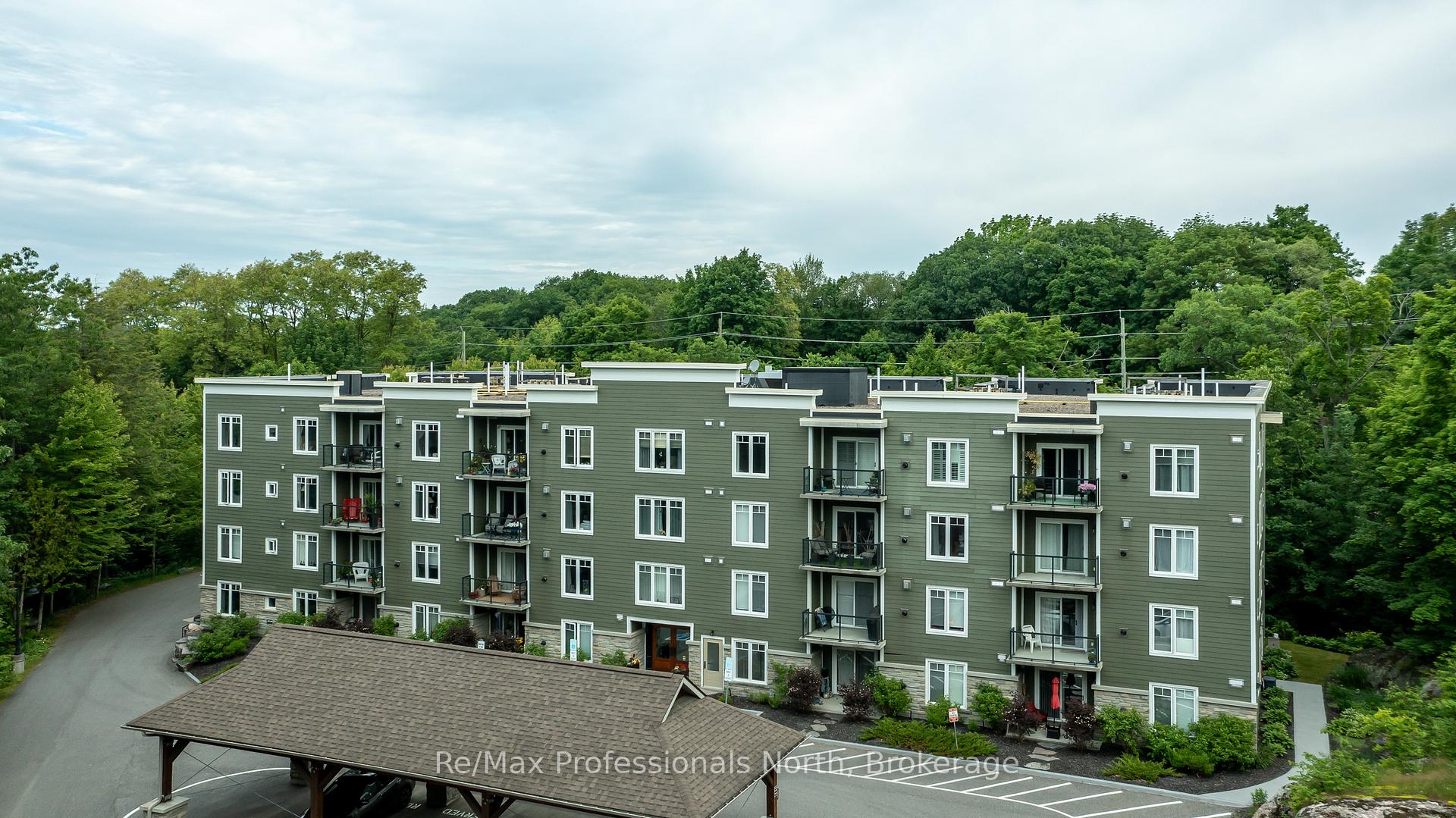Photo 2 of Unit 104, 391 James Street W, Gravenhurst, Muskoka (S) — HOMEH