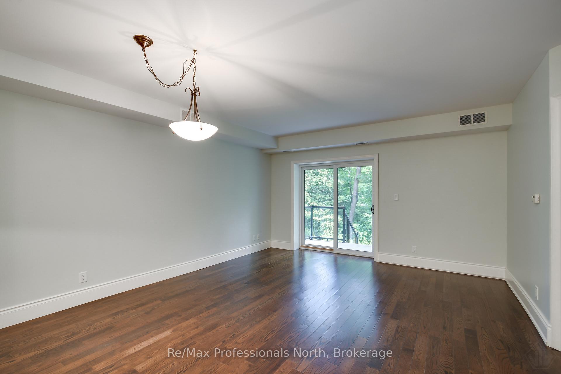 Photo 13 of Unit 104, 391 James Street W, Gravenhurst, Muskoka (S) — HOMEH