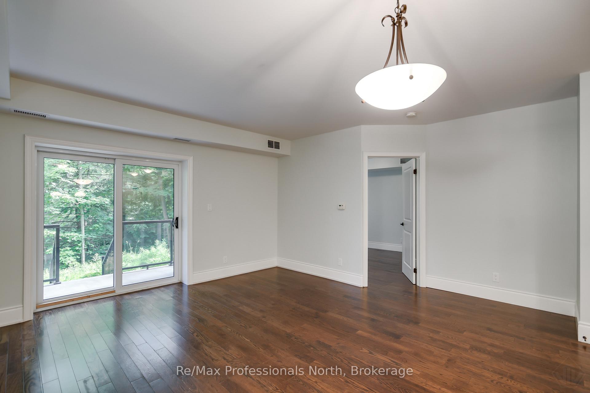 Photo 15 of Unit 104, 391 James Street W, Gravenhurst, Muskoka (S) — HOMEH