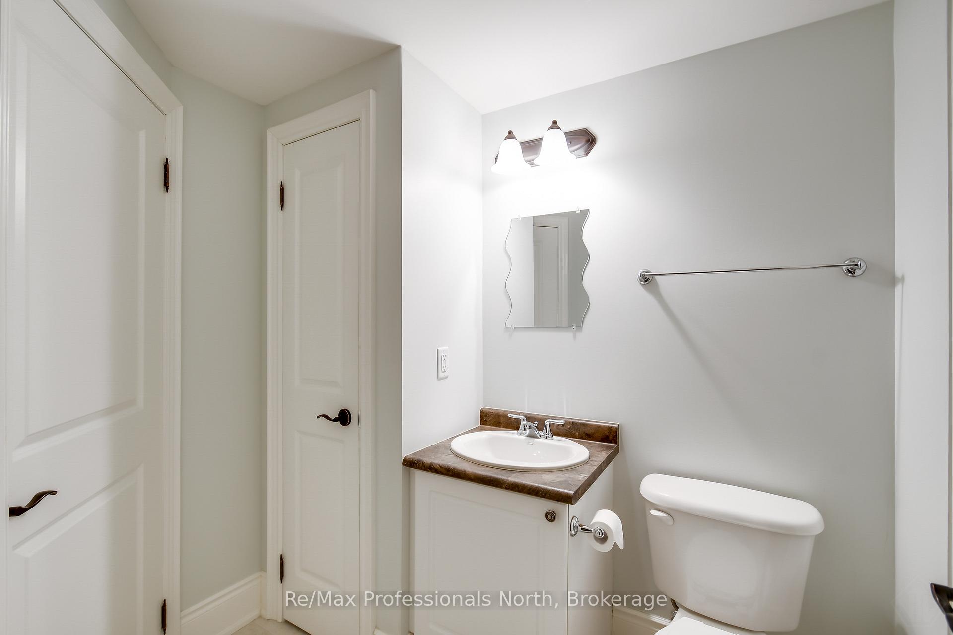 Photo 22 of Unit 104, 391 James Street W, Gravenhurst, Muskoka (S) — HOMEH
