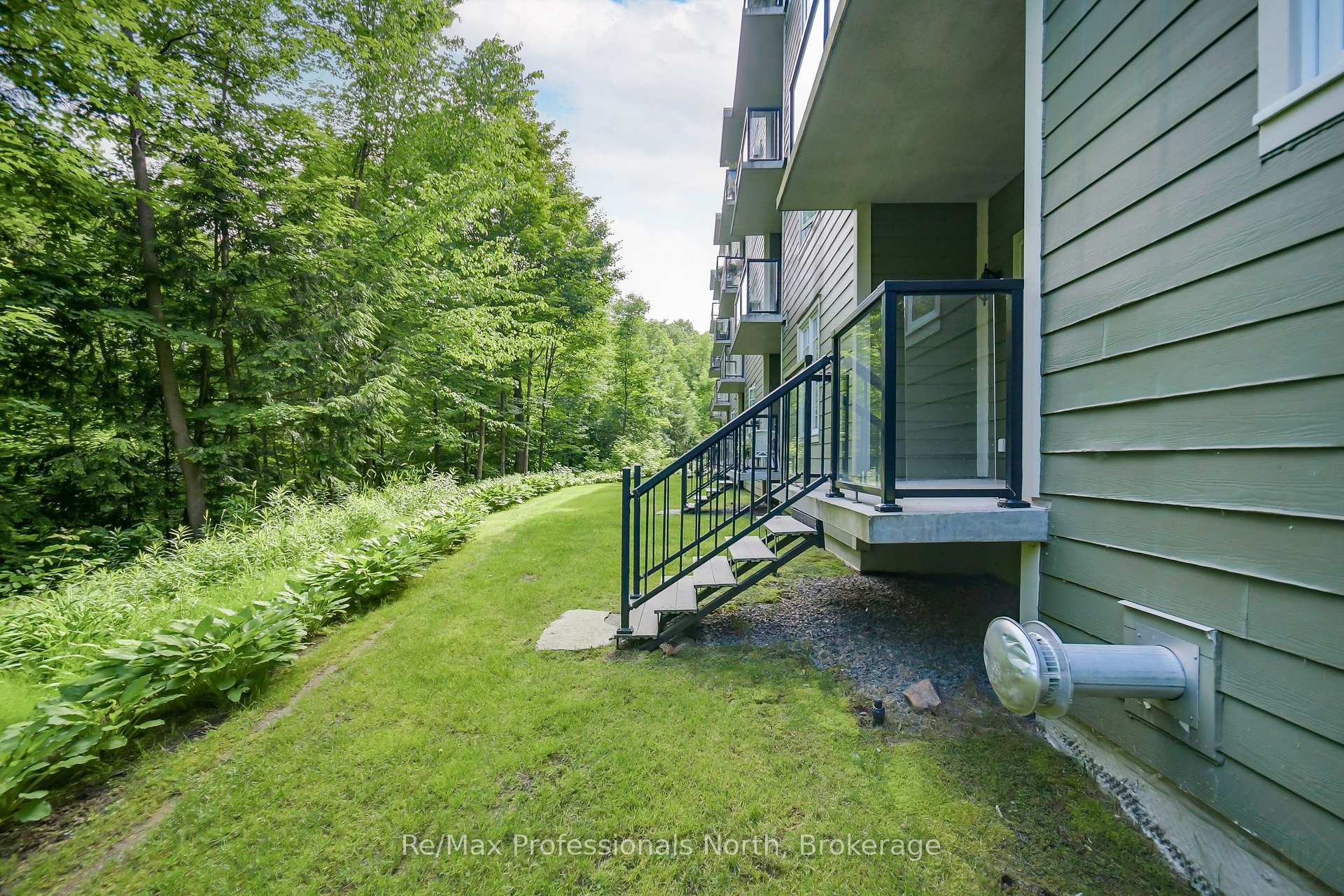 Photo 26 of Unit 104, 391 James Street W, Gravenhurst, Muskoka (S) — HOMEH