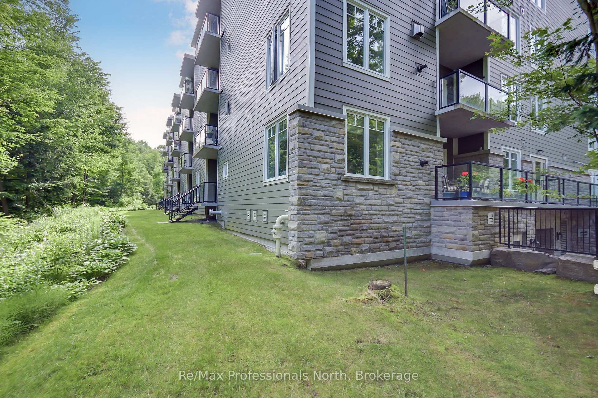 Photo 28 of Unit 104, 391 James Street W, Gravenhurst, Muskoka (S) — HOMEH