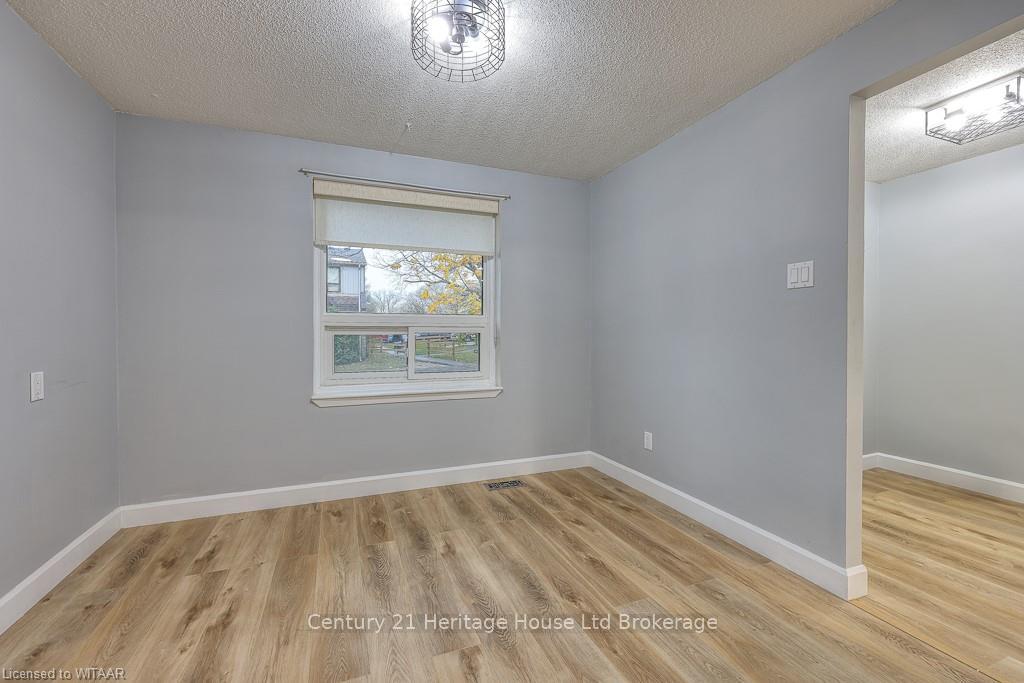 Photo 5 of Unit 31, 280 Thaler Avenue, Kitchener — HOMEH