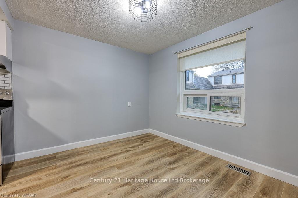 Photo 6 of Unit 31, 280 Thaler Avenue, Kitchener — HOMEH