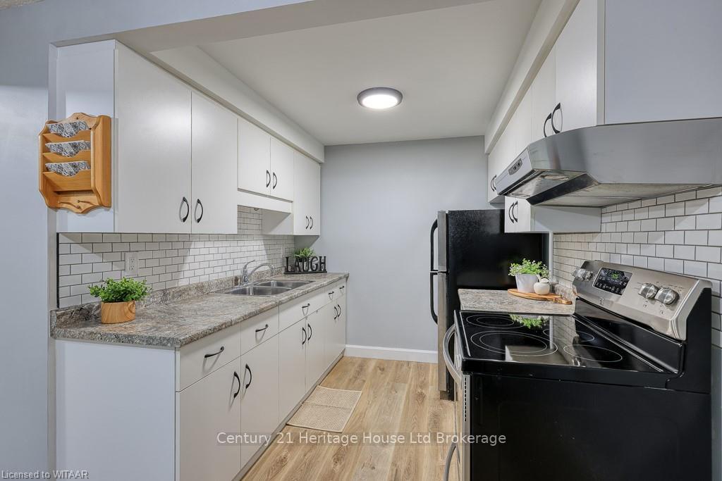 Photo 8 of Unit 31, 280 Thaler Avenue, Kitchener — HOMEH