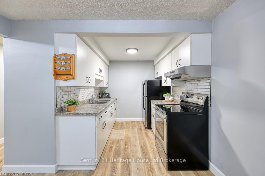 Photo 10 of Unit 31, 280 Thaler Avenue, Kitchener — HOMEH