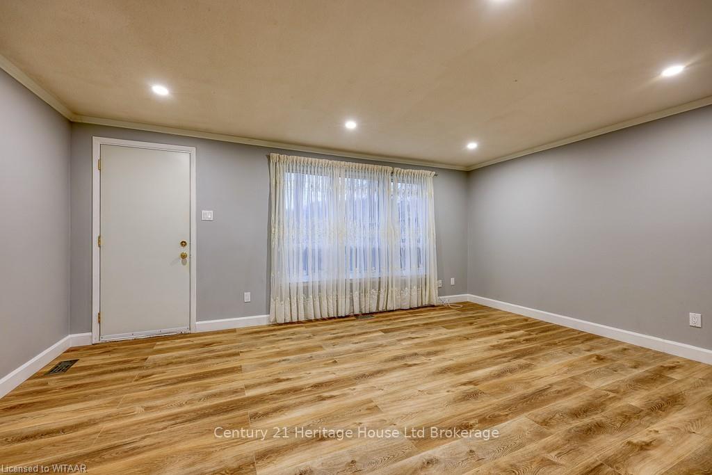 Photo 15 of Unit 31, 280 Thaler Avenue, Kitchener — HOMEH
