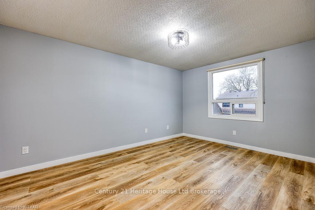 Photo 18 of Unit 31, 280 Thaler Avenue, Kitchener — HOMEH