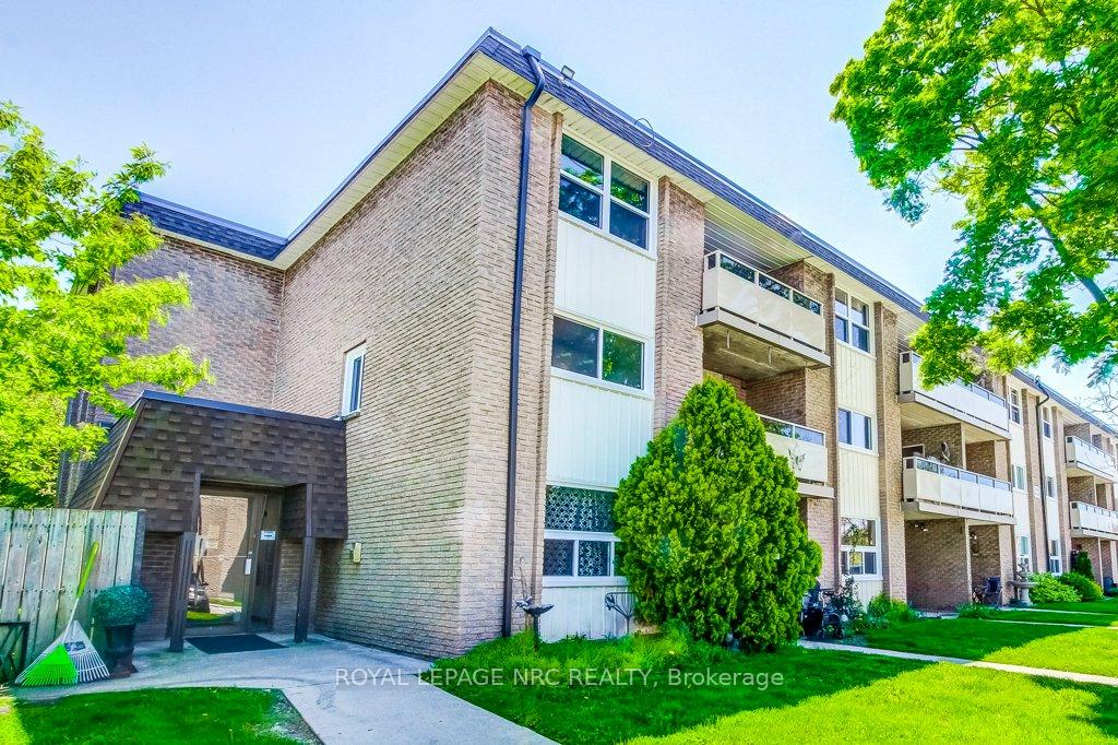 Photo 1 of Unit 308, 41 Rykert Street, St. Catharines, Western Hill — HOMEH