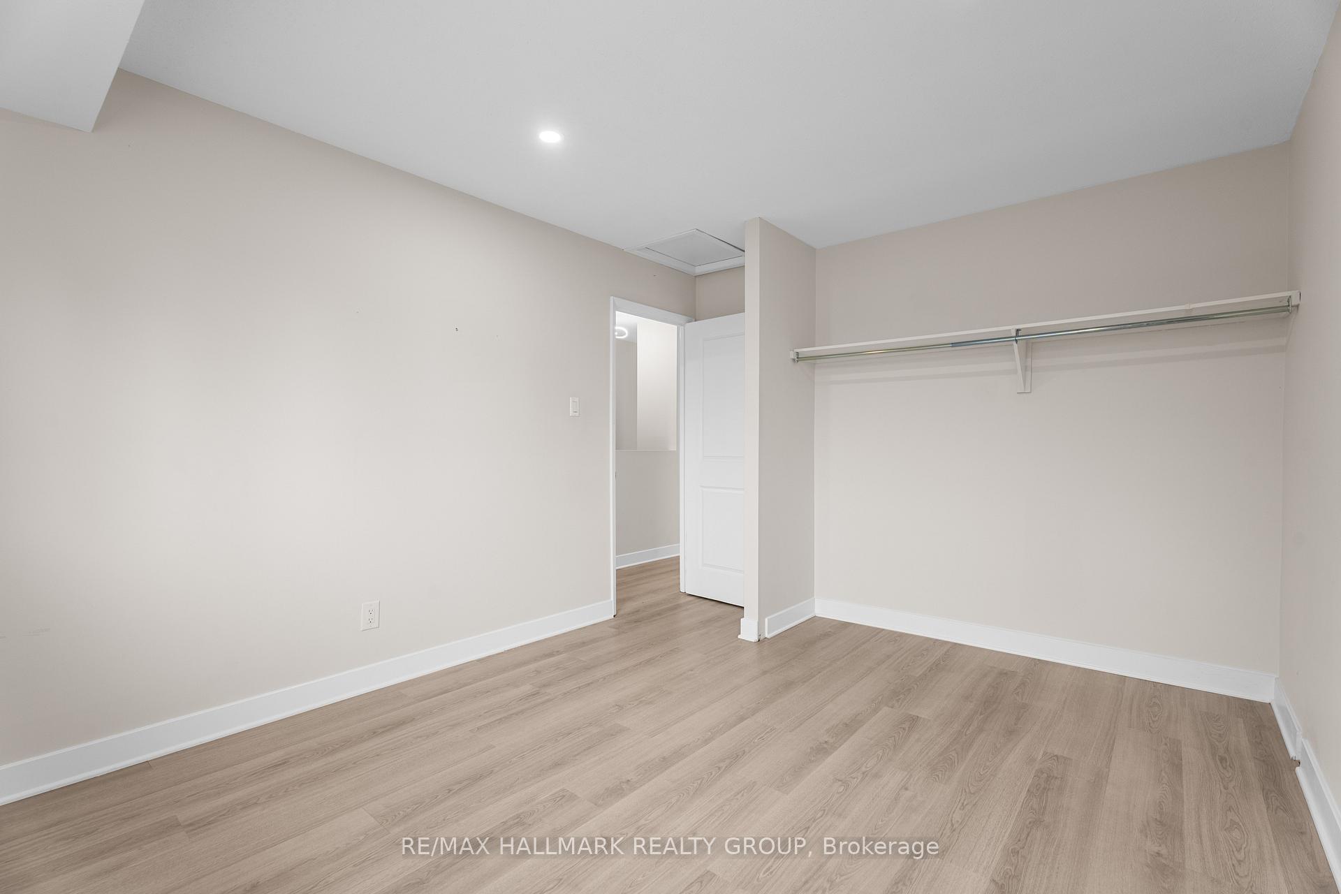 Photo 14 of 2788 Pimlico Crescent, Ottawa, Emerald Woods/Sawmill Creek — HOMEH