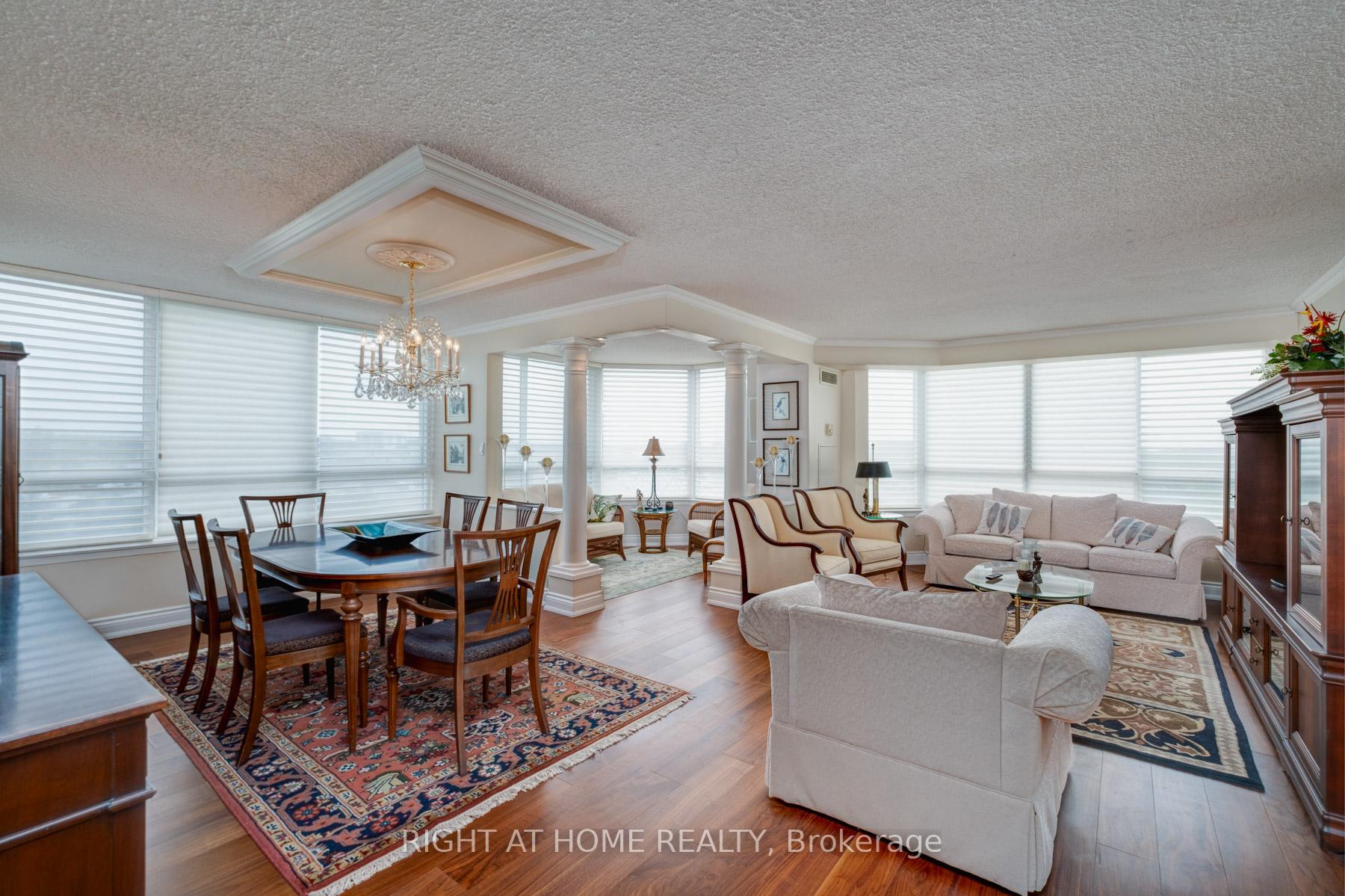 Photo 14 of Unit 818, 25 Austin Drive, Markham, Markville — HOMEH