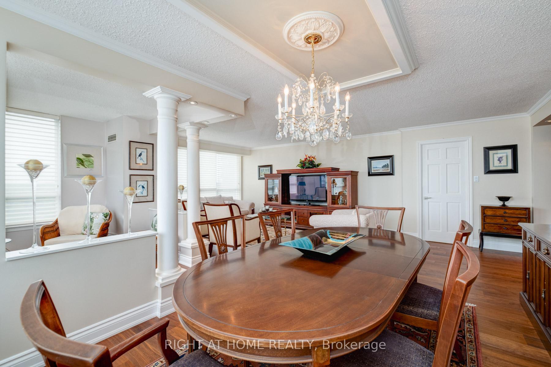 Photo 17 of Unit 818, 25 Austin Drive, Markham, Markville — HOMEH