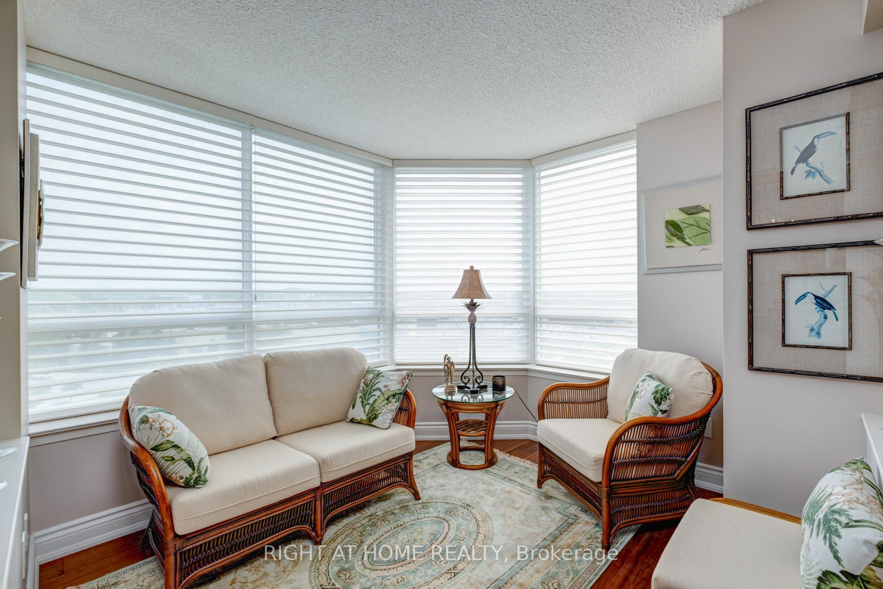 Photo 22 of Unit 818, 25 Austin Drive, Markham, Markville — HOMEH
