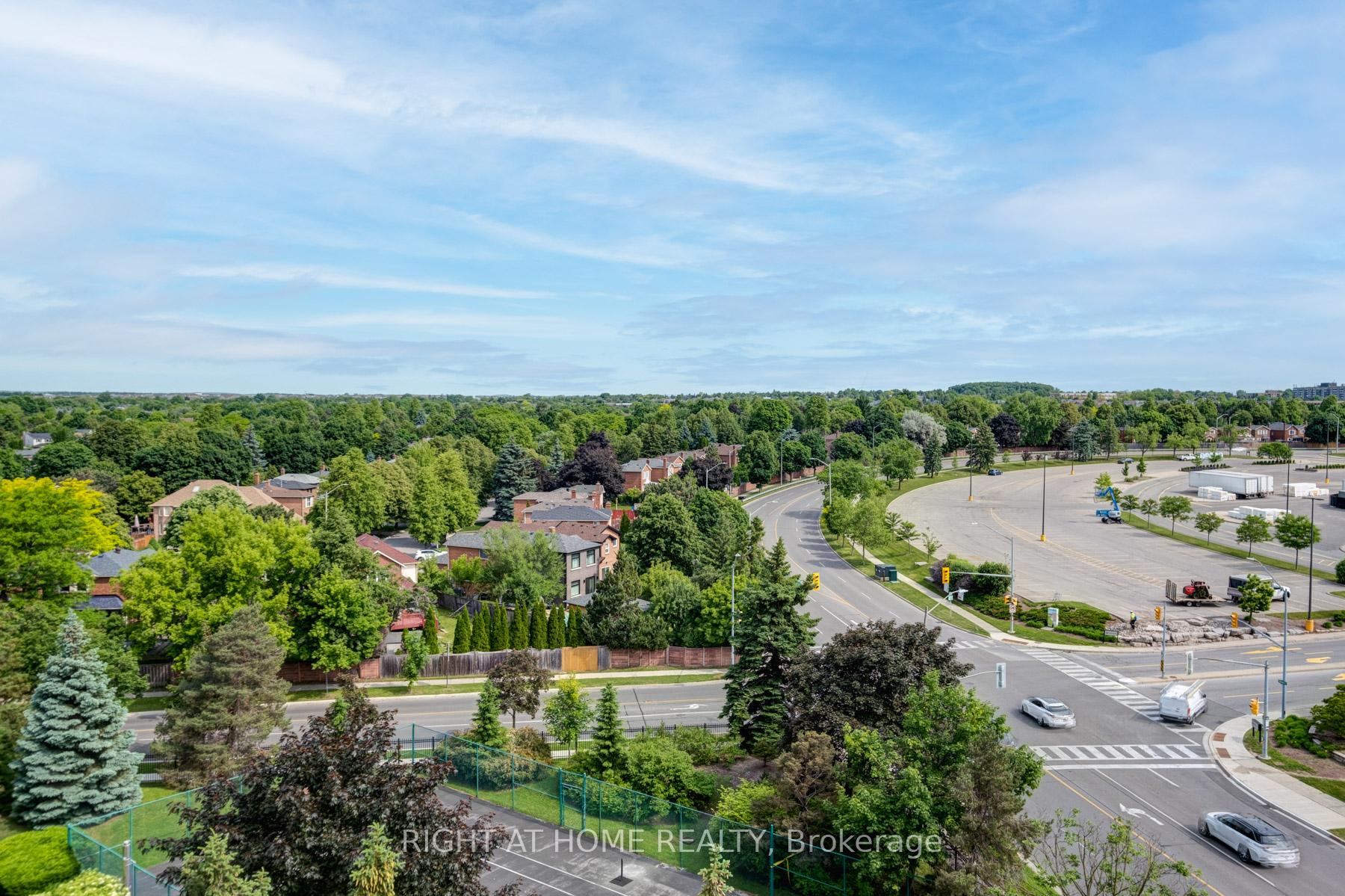 Photo 31 of Unit 818, 25 Austin Drive, Markham, Markville — HOMEH