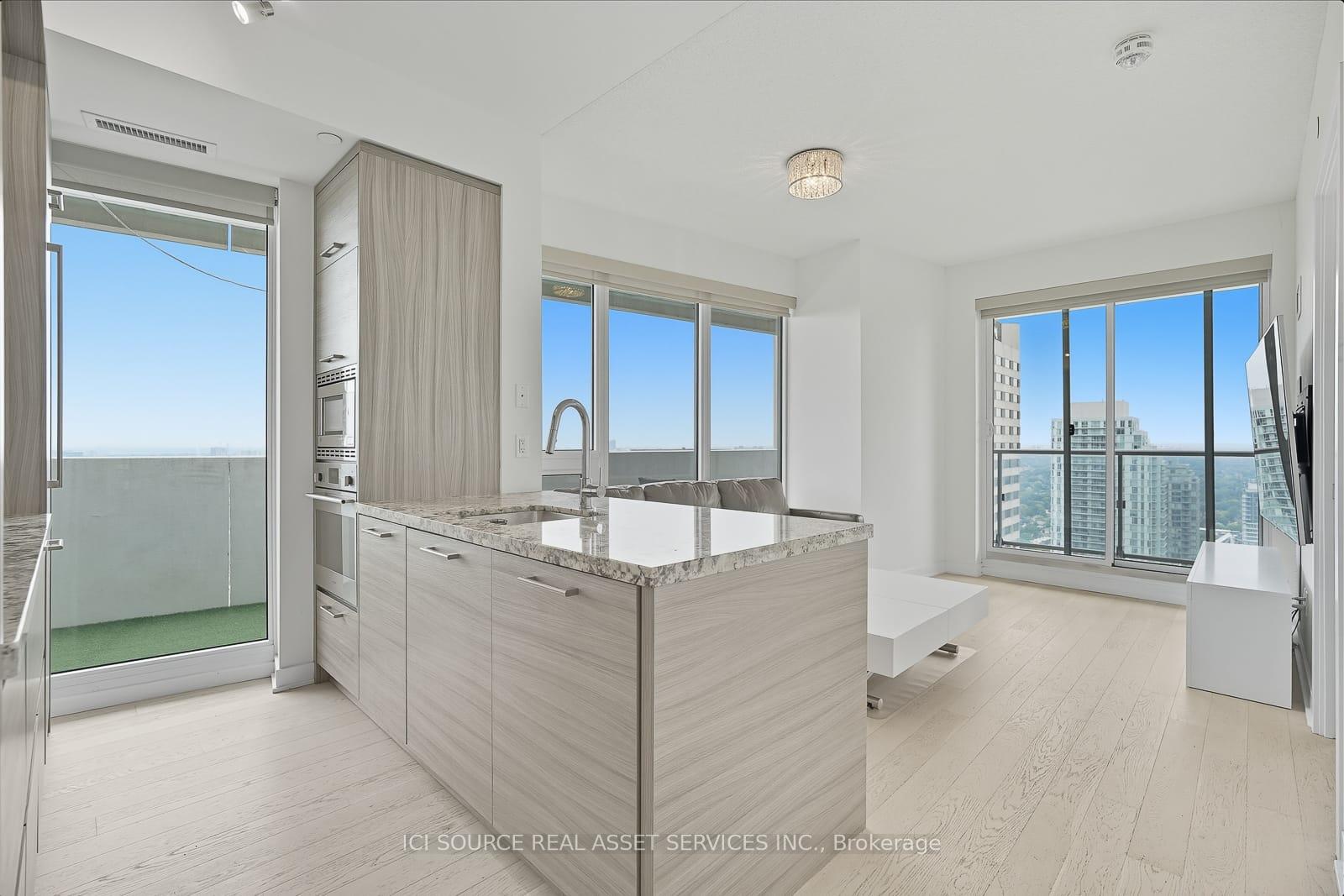 Front of Unit 3109, 2221 Yonge Street