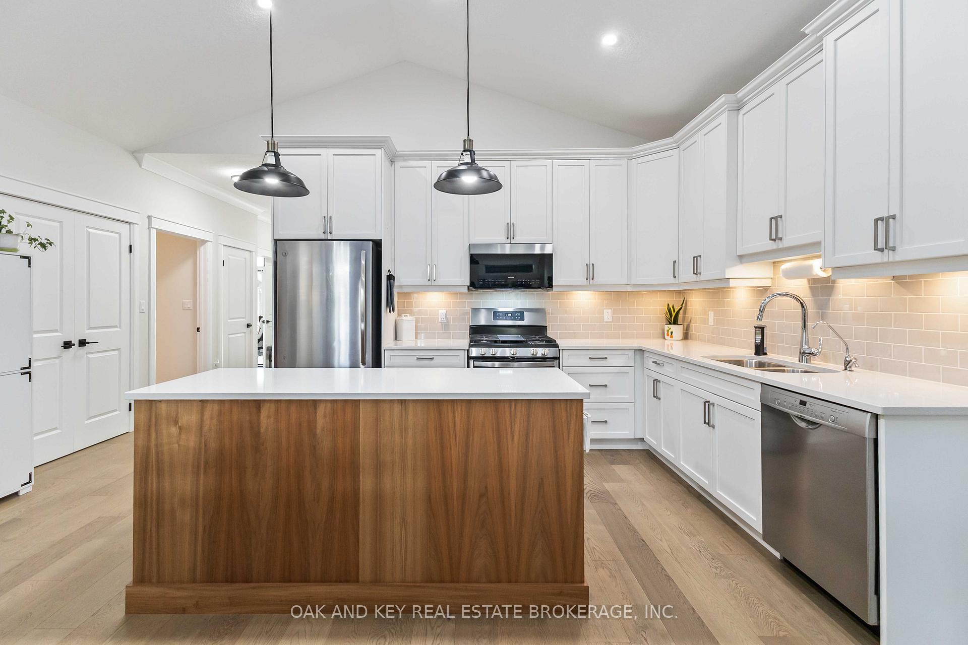 Photo 38 of Unit 53, 159 Collins Way, Strathroy-Caradoc, SE — HOMEH