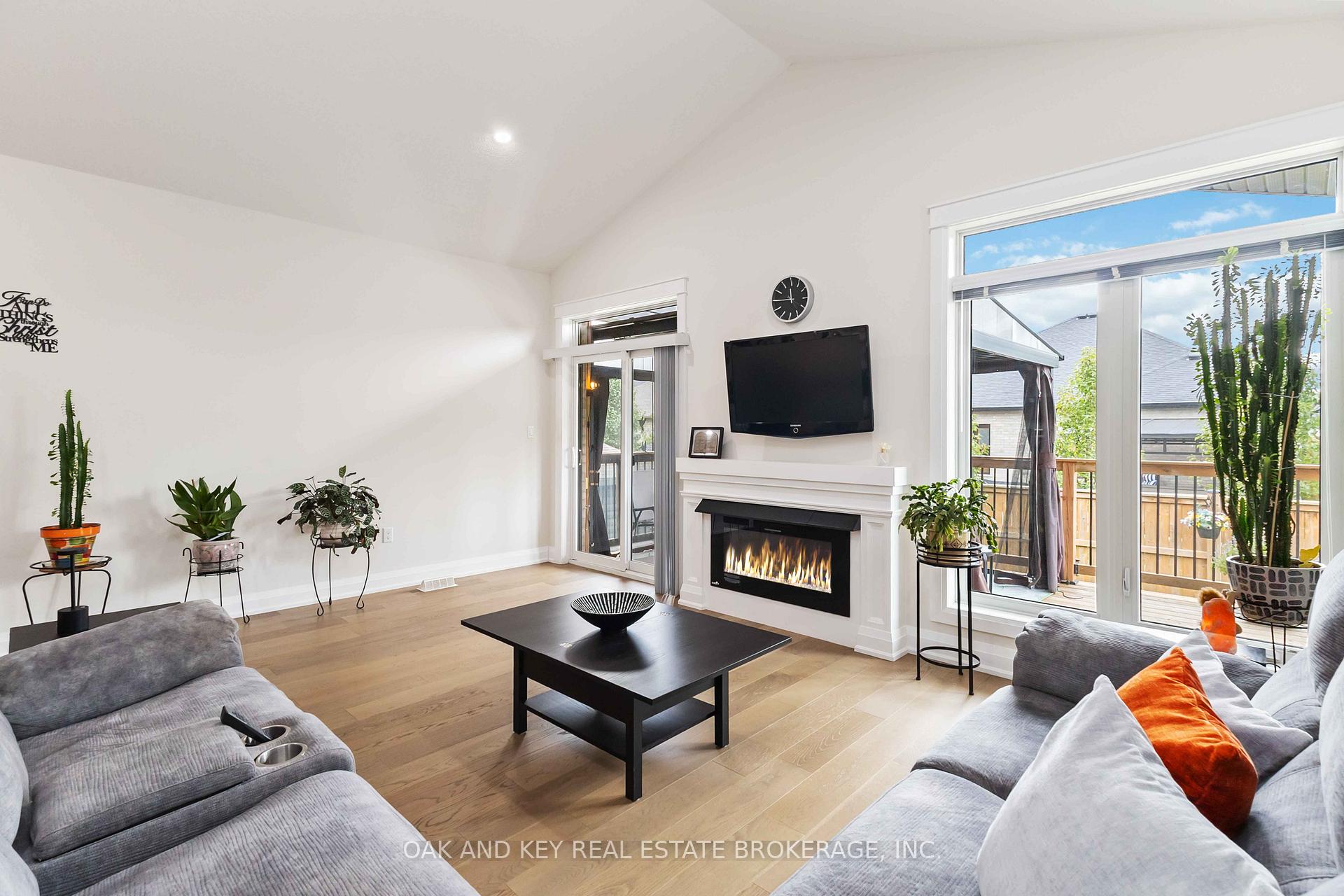 Photo 14 of Unit 53, 159 Collins Way, Strathroy-Caradoc, SE — HOMEH