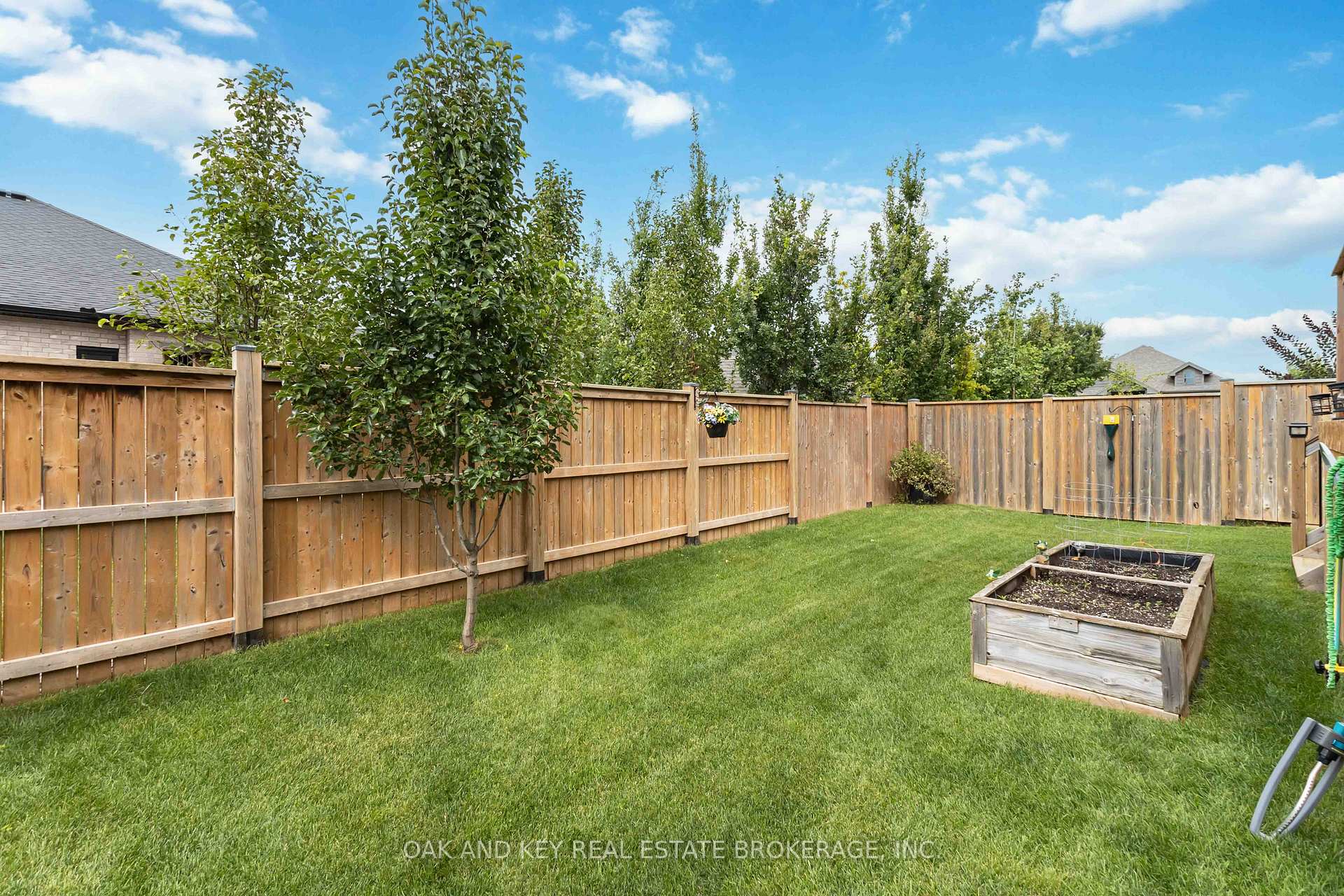 Photo 86 of Unit 53, 159 Collins Way, Strathroy-Caradoc, SE — HOMEH