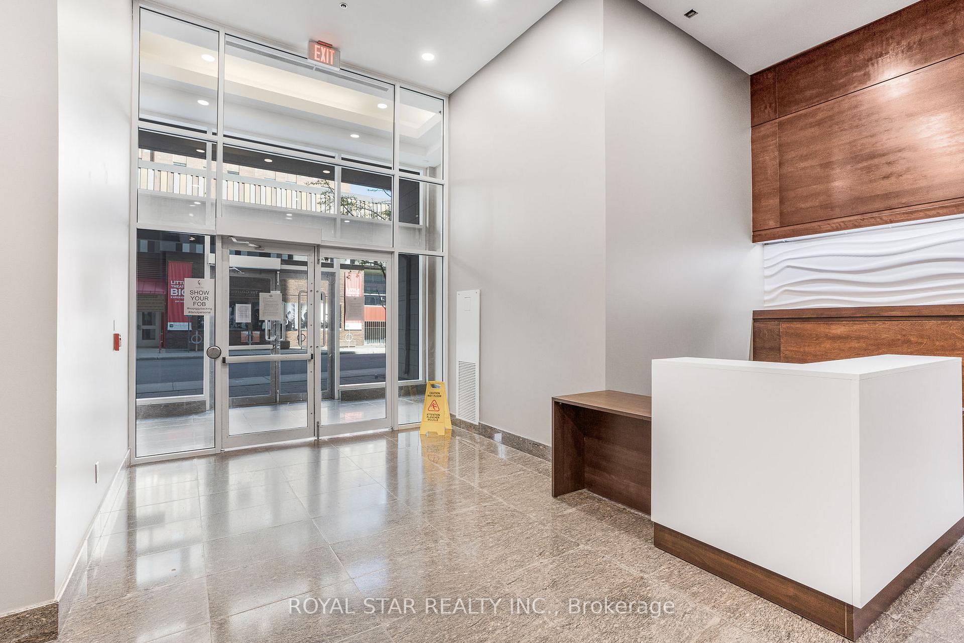 Photo 3 of Unit 310, 238 Besserer Street, Ottawa, Sandy Hill — HOMEH