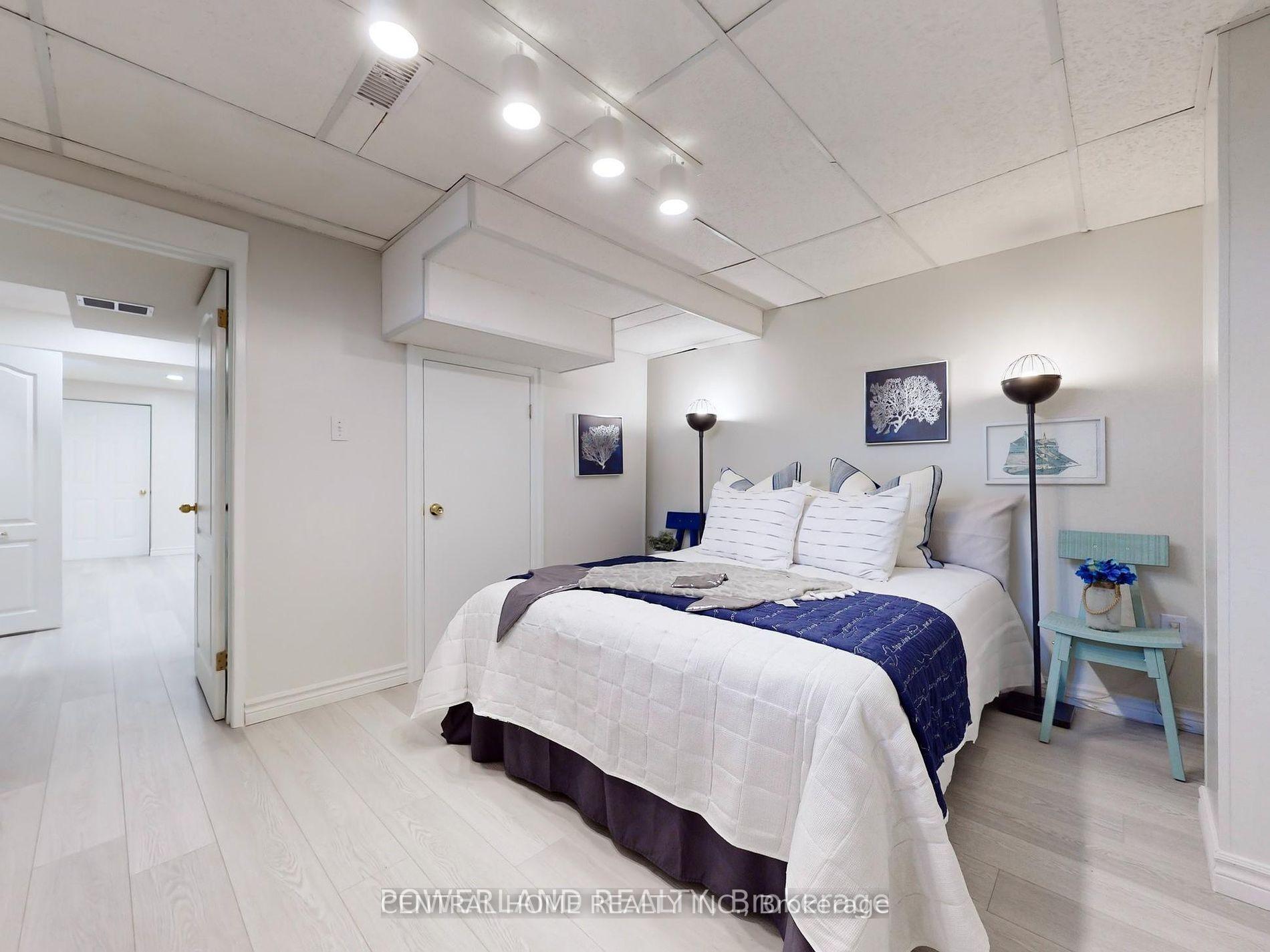 Photo 3 of Unit basemnt, 10 Raiford Street, Aurora, Aurora Village — HOMEH