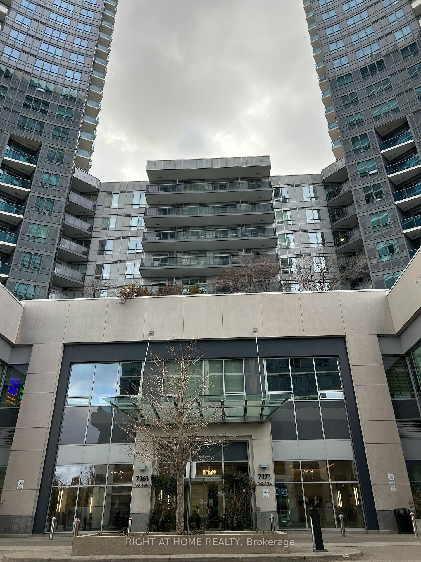 Photo 1 of Unit 1003, 7171 Yonge Street, Markham, Grandview — HOMEH