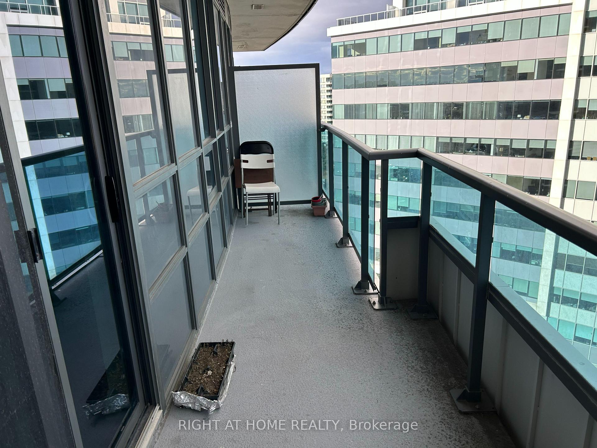 Photo 17 of Unit 1003, 7171 Yonge Street, Markham, Grandview — HOMEH
