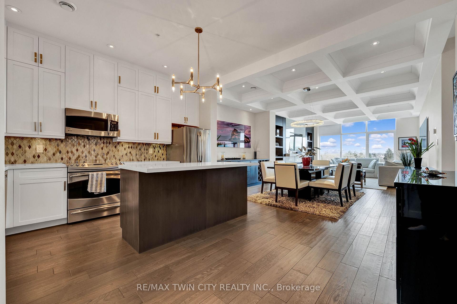 Photo 11 of Unit 604, 188 King Street S, Waterloo, Downtown Waterloo — HOMEH